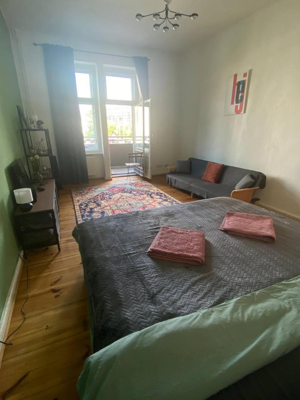 Stylish 2-Room Apartment With Balcony Next To East Side Gallery Berlin Ngoại thất bức ảnh