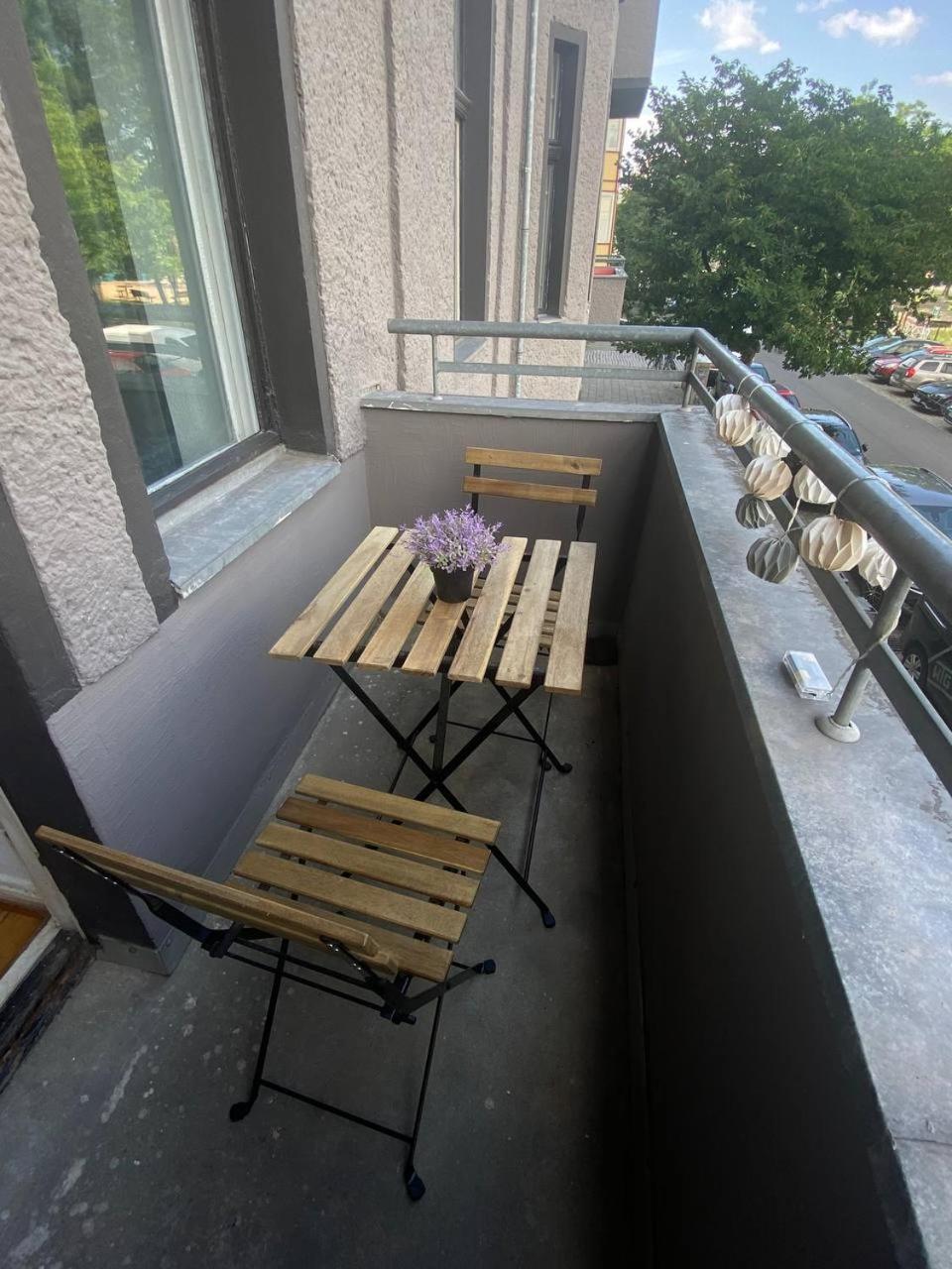 Stylish 2-Room Apartment With Balcony Next To East Side Gallery Berlin Ngoại thất bức ảnh