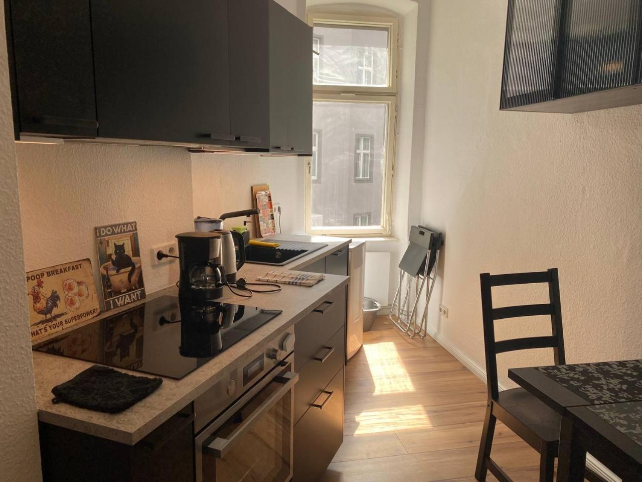 Stylish 2-Room Apartment With Balcony Next To East Side Gallery Berlin Ngoại thất bức ảnh